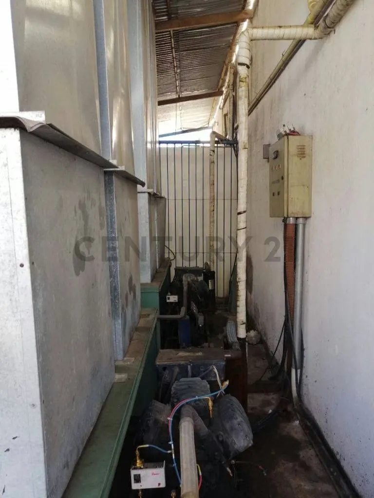 Galpones en venta Cumana Estado Sucre a puerta de avenida rotaria - 34