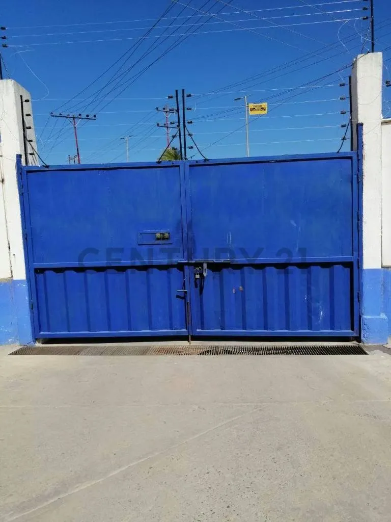 Galpones en venta Cumana Estado Sucre a puerta de avenida rotaria - 52