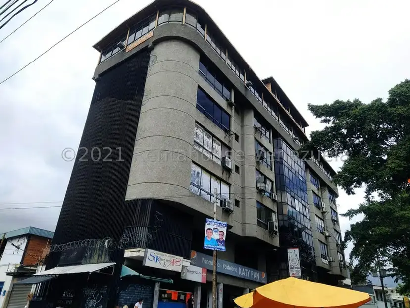 Edificio en Venta en Guatire, Miranda