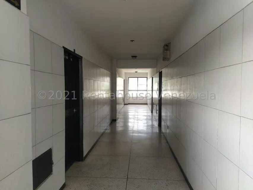 Edificio en Venta en Guatire, Miranda - 18