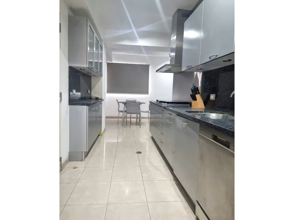 Alquilo apartamento c/vista al Ávila 140m2 Los Chorros 9246 - 9