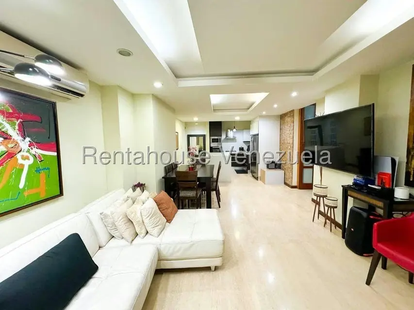 Apartamento (Multiples Niveles) en Venta en Campo Alegre, Distrito Metropolitano - 5