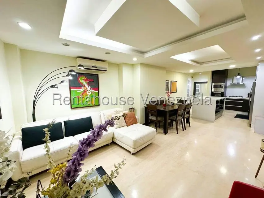 Apartamento (Multiples Niveles) en Venta en Campo Alegre, Distrito Metropolitano - 9