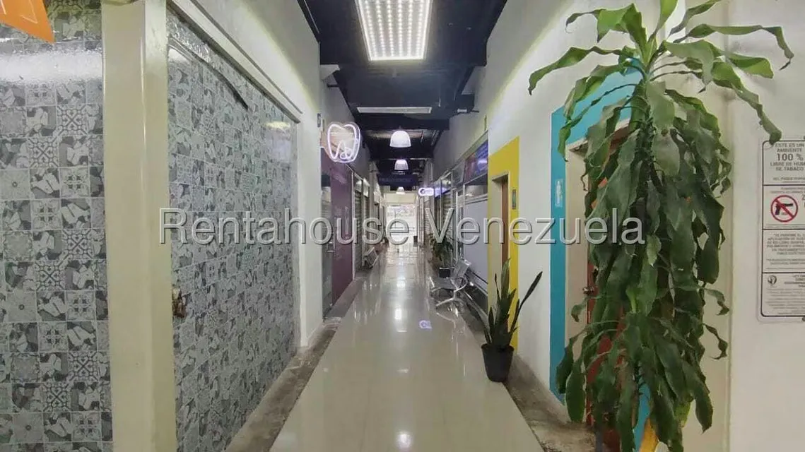 Local Comercial en Venta en Los Jarales, Carabobo - 11