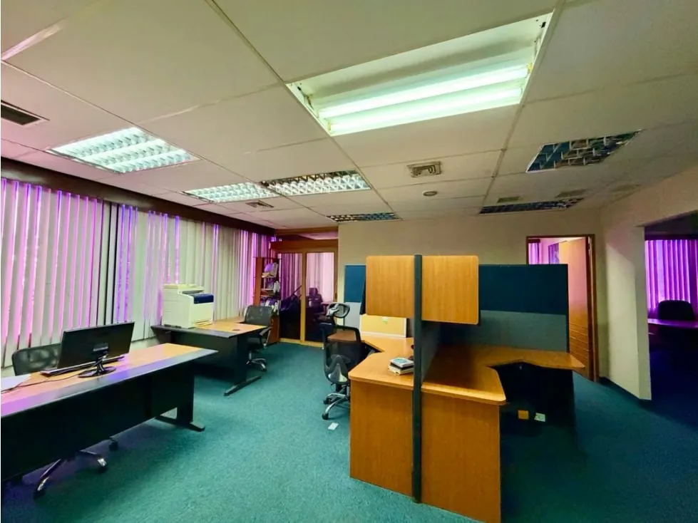 Se vende oficina 140m2 1B/3p La Pirámide Prados del Este - 7