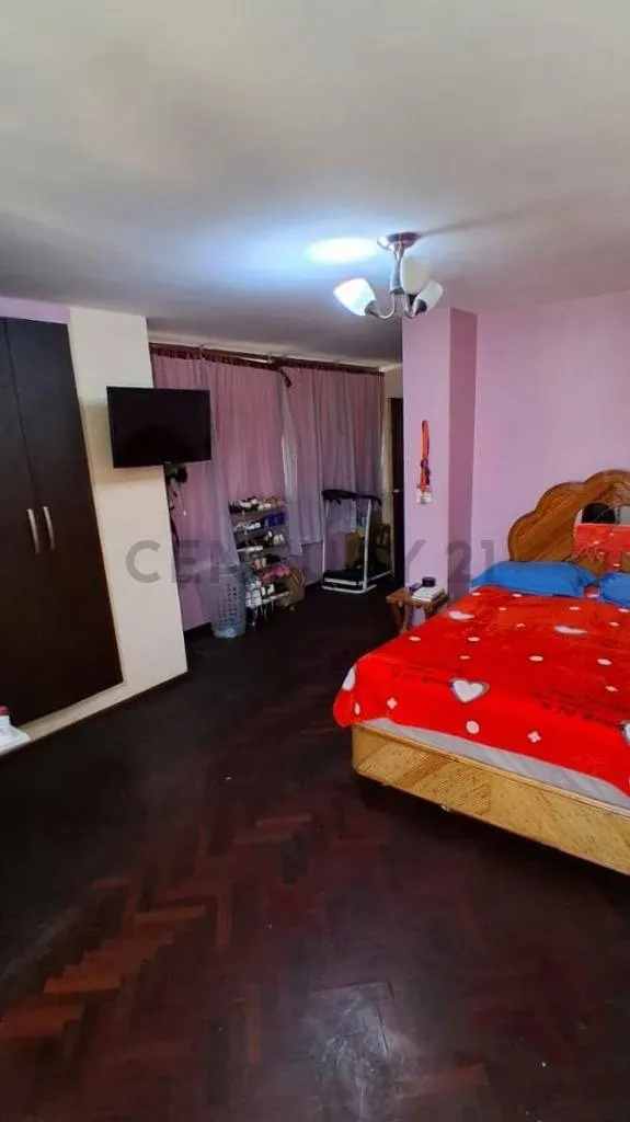 Ofrezco en venta Ph en el Paraiso - 2