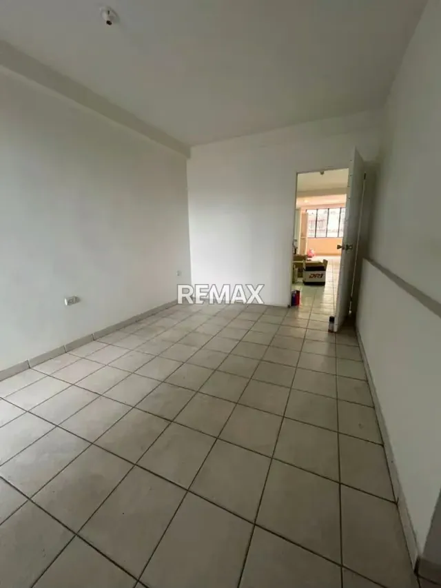 APARTAMENTO EN ALQUILER EN EL CENTRO - 3