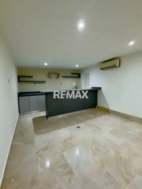 ALQUILER DE TOWNHOUSE EN LOS ROBLES - 12