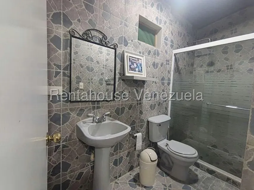 Anexo (1 Nivel) en Alquiler en Bosques de la Lagunita, Distrito Metropolitano - 10