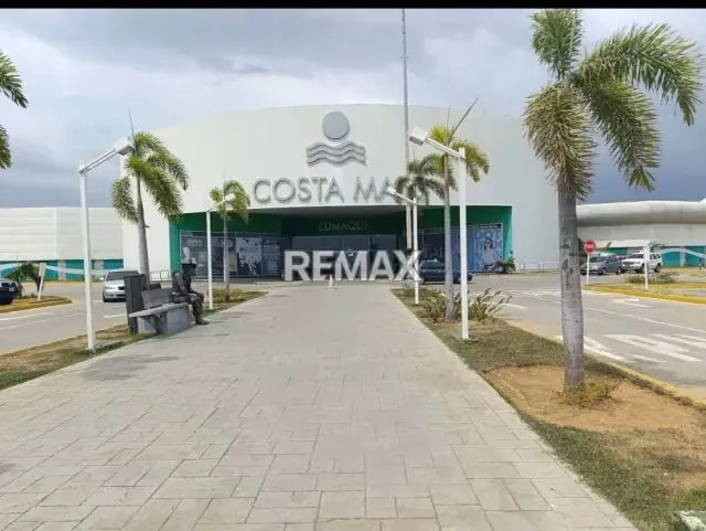 Local Centro Comercial Costa Mall