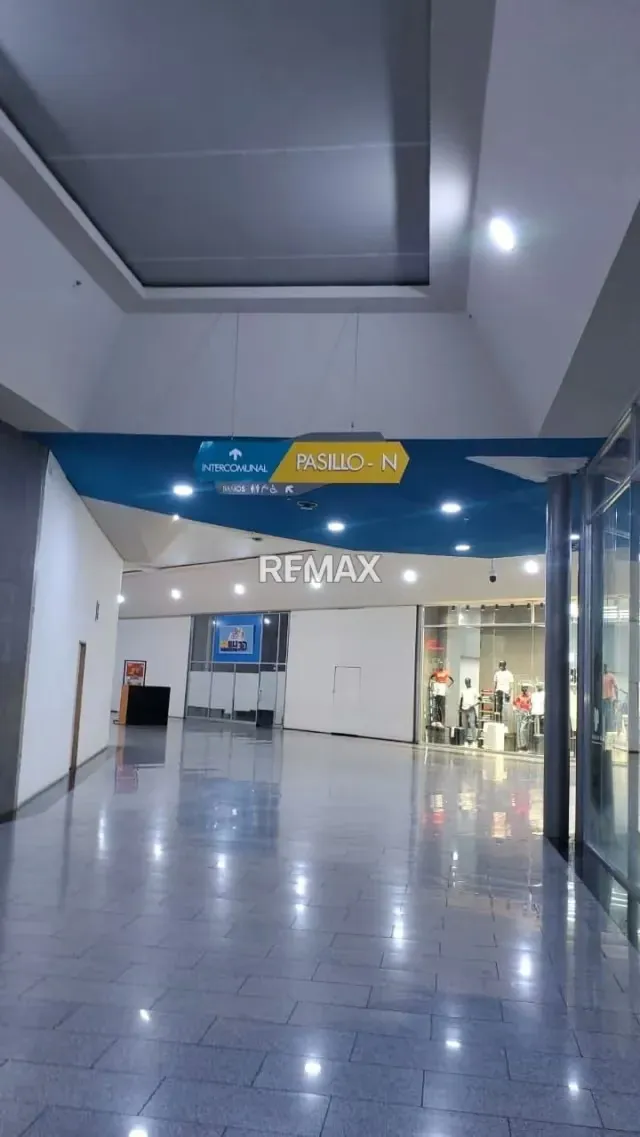 Local Centro Comercial Costa Mall - 13