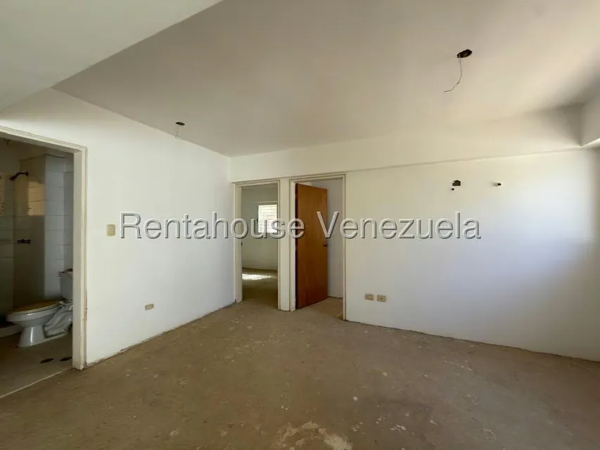 Apartamento (1 Nivel) en Venta en Punto Fijo, Falcon - 15
