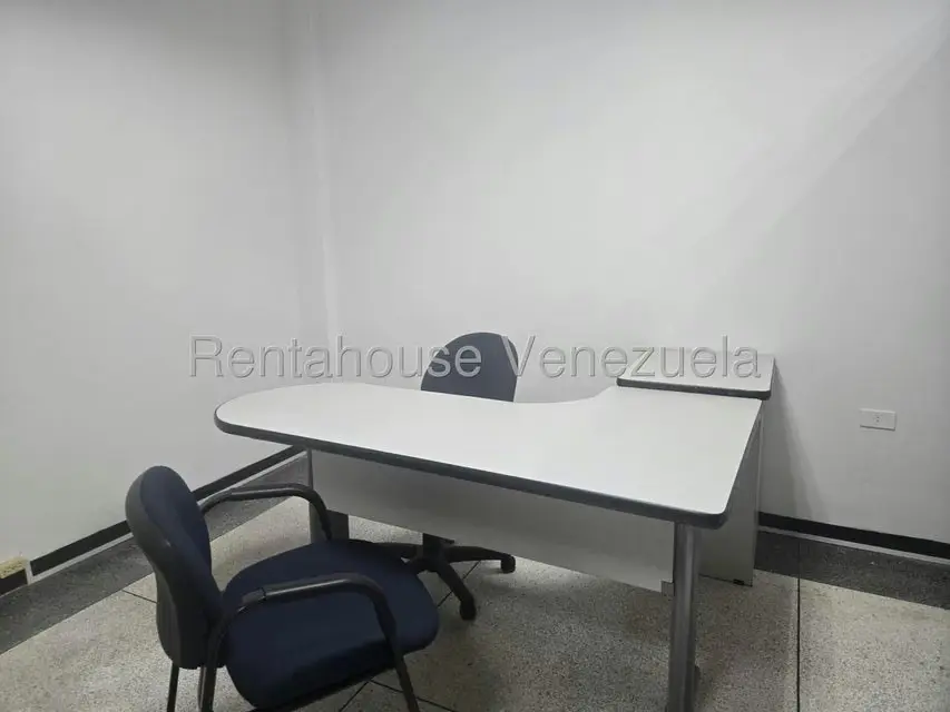 Local Comercial en Alquiler en Plaza Alonso, Zulia - 2
