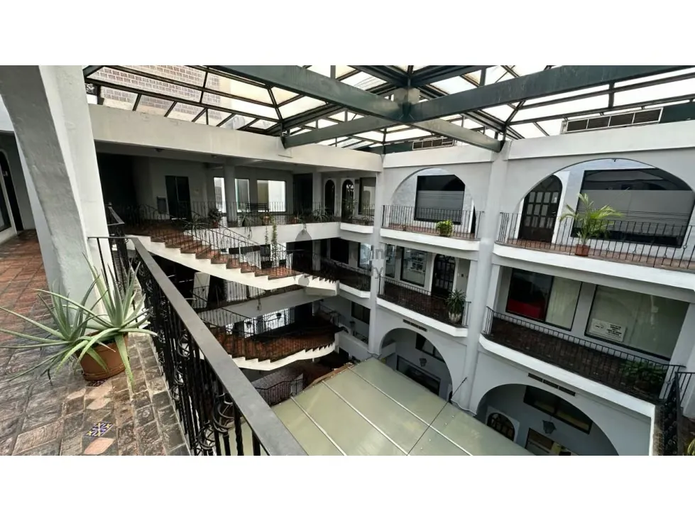 Oficina en venta C.C la grieta planta 100% - 2