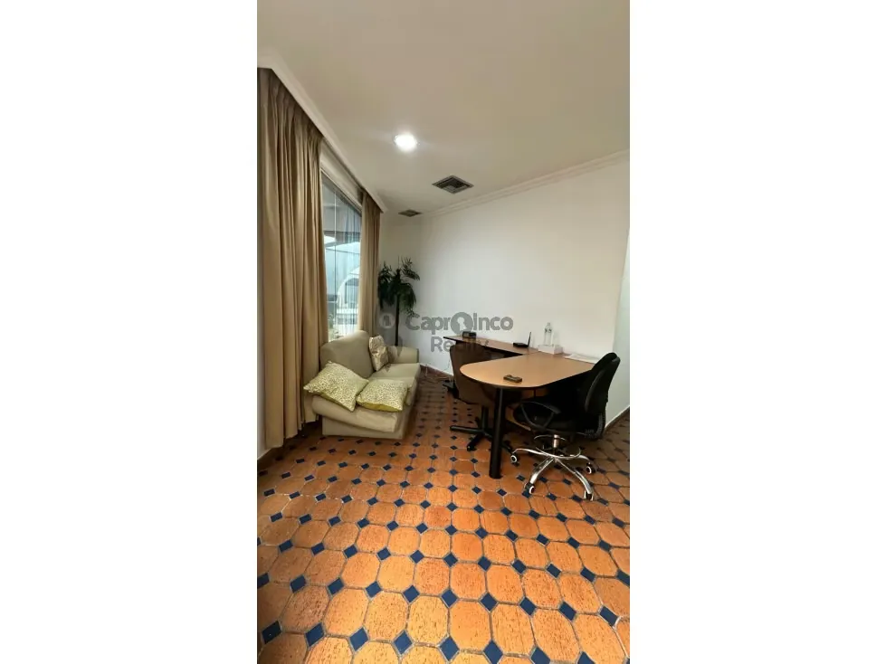 Oficina en venta C.C la grieta planta 100% - 3
