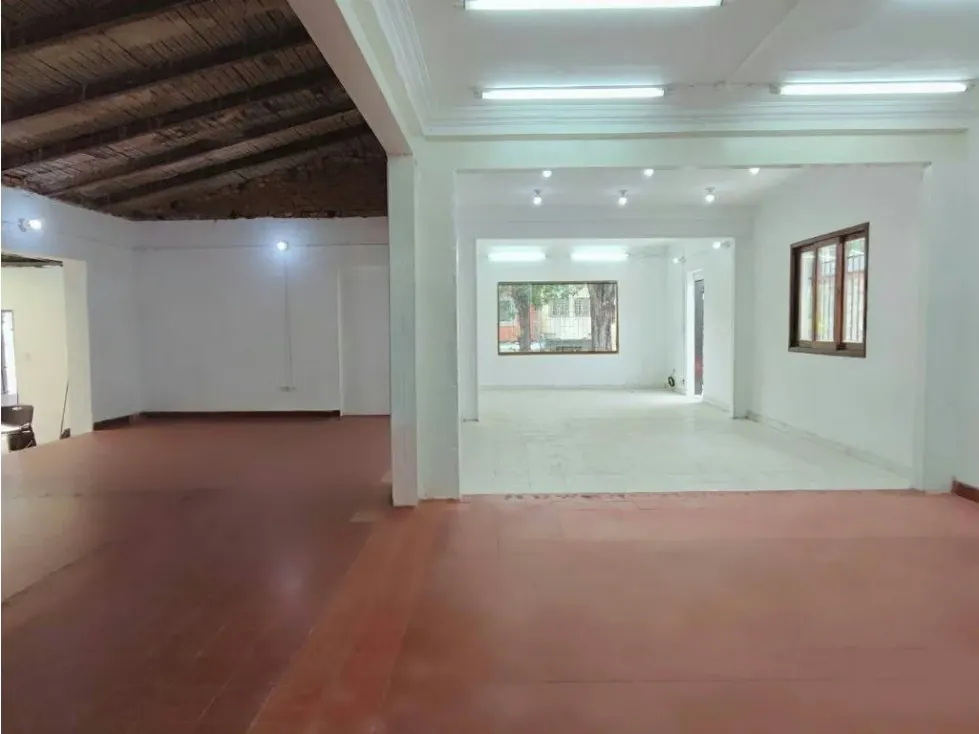 Vendo casa comercial a nivel de calle 730m2 San Bernardino 4957 - 5