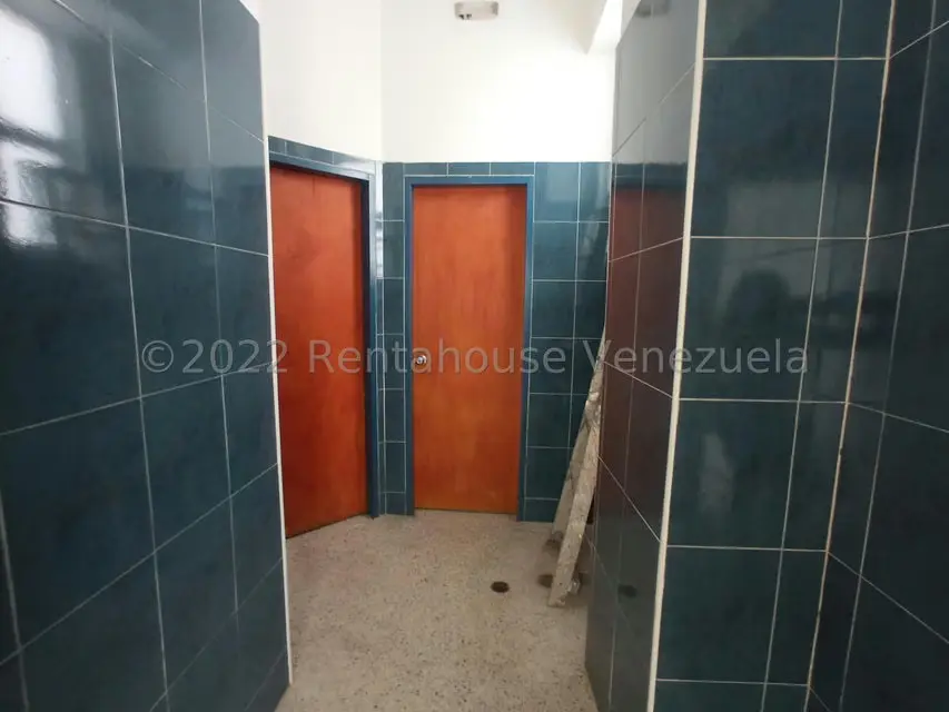 Local Comercial en Alquiler en Castillito, Carabobo - 10