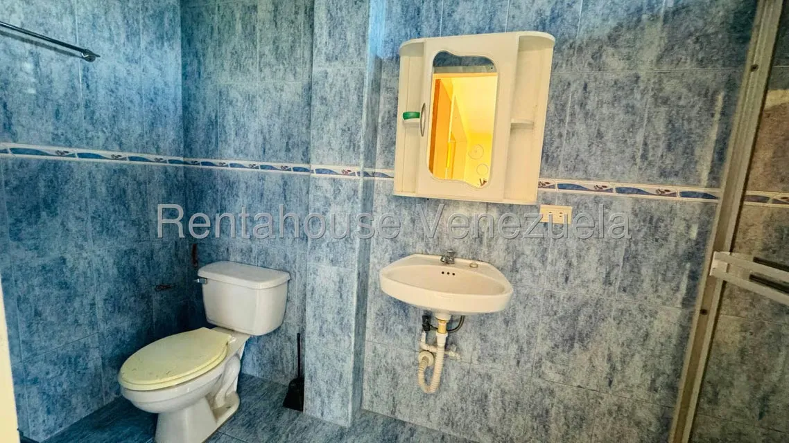 Casa (Multipes Niveles) en Alquiler en La Mora II, Aragua - 30