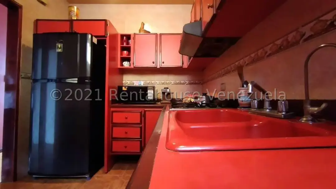 Apartamento (1 Nivel) en Alquiler en Centro, Lara - 18