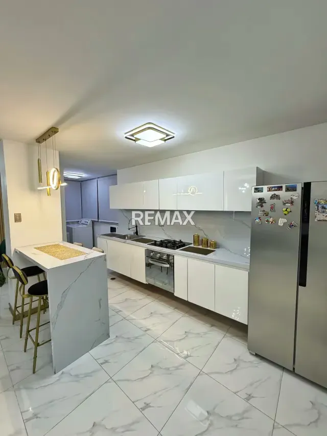 HERMOSO APARTAMENTO EN VENTA EN LA URB. CALICANTO - 5