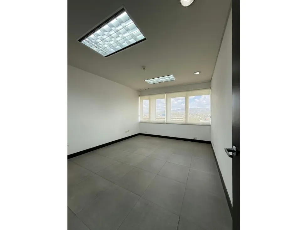 Cubículos para oficinas en Los Palos Grandes - 5