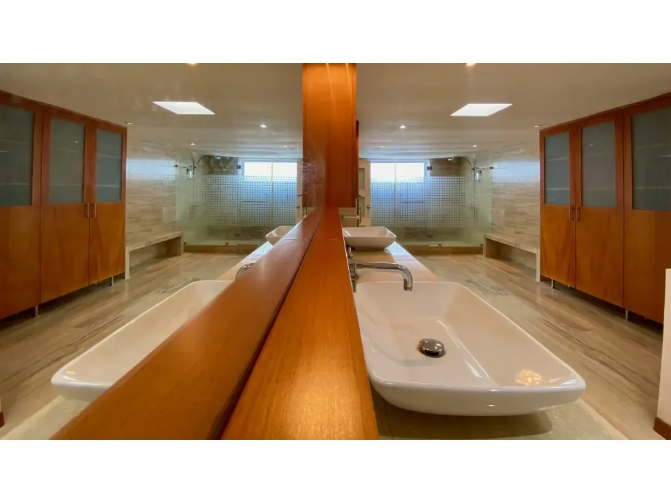 Vendo casa 600m2 calle Geminis Santa Paula 3295 - 21
