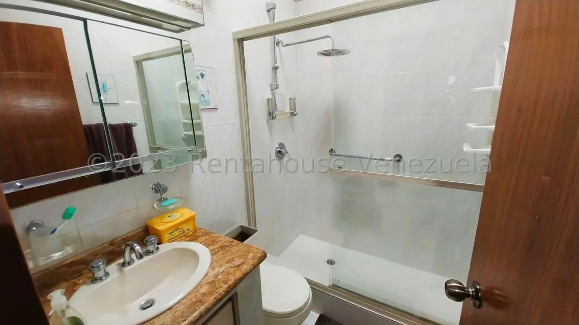 Casa (Multipes Niveles) en Venta en Alto Prado, Distrito Metropolitano - 22