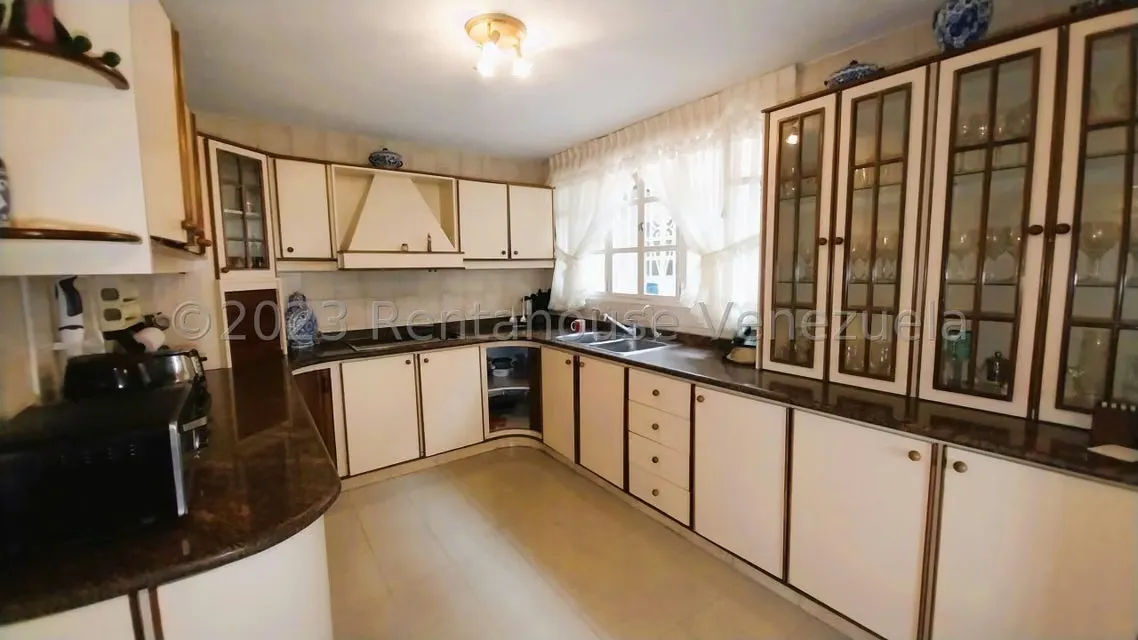 Casa (Multipes Niveles) en Venta en Alto Prado, Distrito Metropolitano - 31