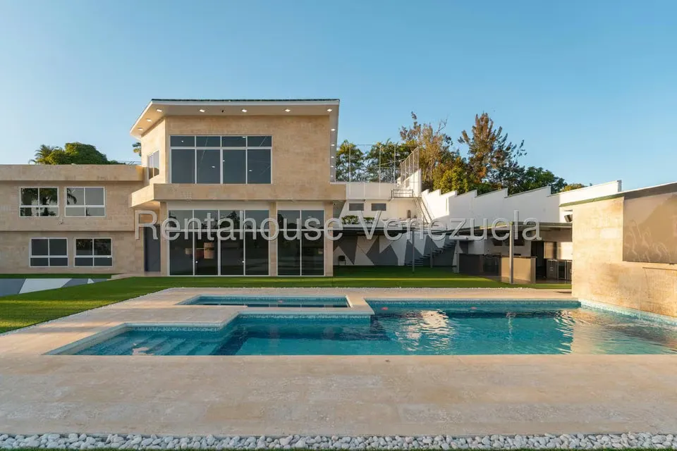 Casa (1 Nivel) en Venta en La Lagunita Country Club, Distrito Metropolitano - 11