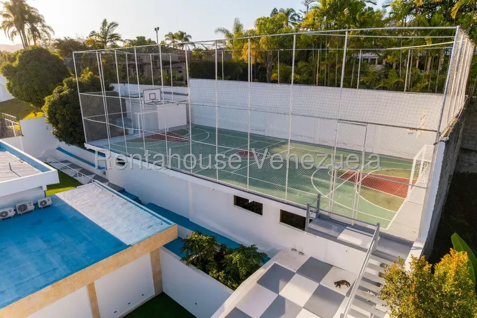 Casa (1 Nivel) en Venta en La Lagunita Country Club, Distrito Metropolitano - 4