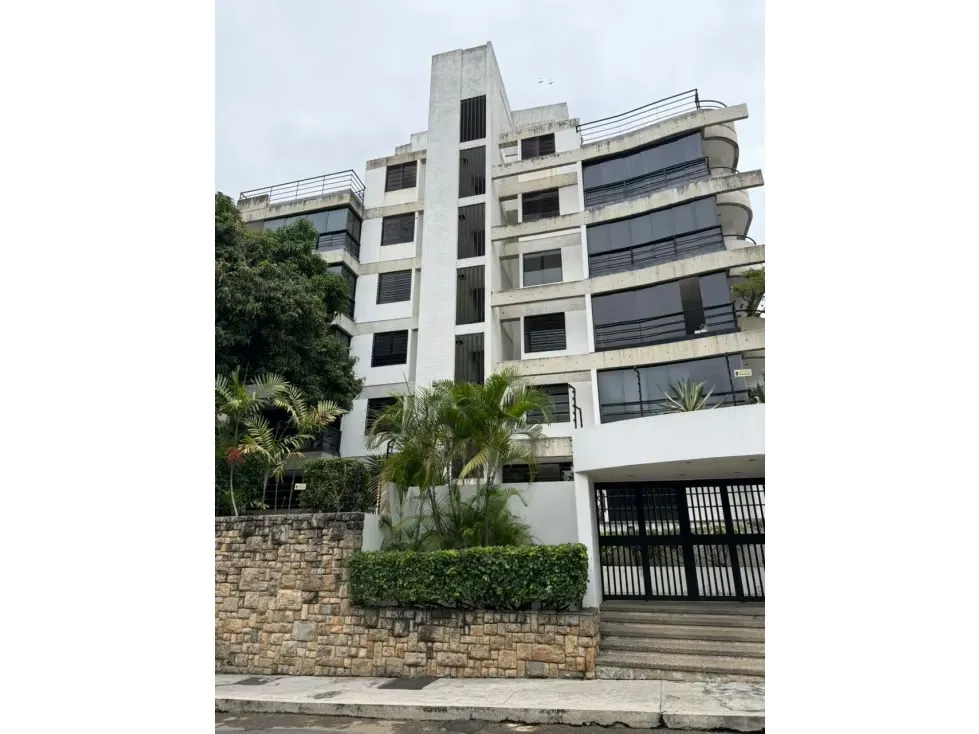 Se vende PB 177m2 Santa Eduvigis 2838
