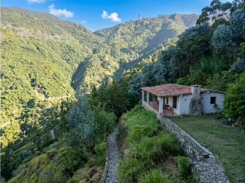 Se vende Casa 3.000m² 2h/1b Galipan