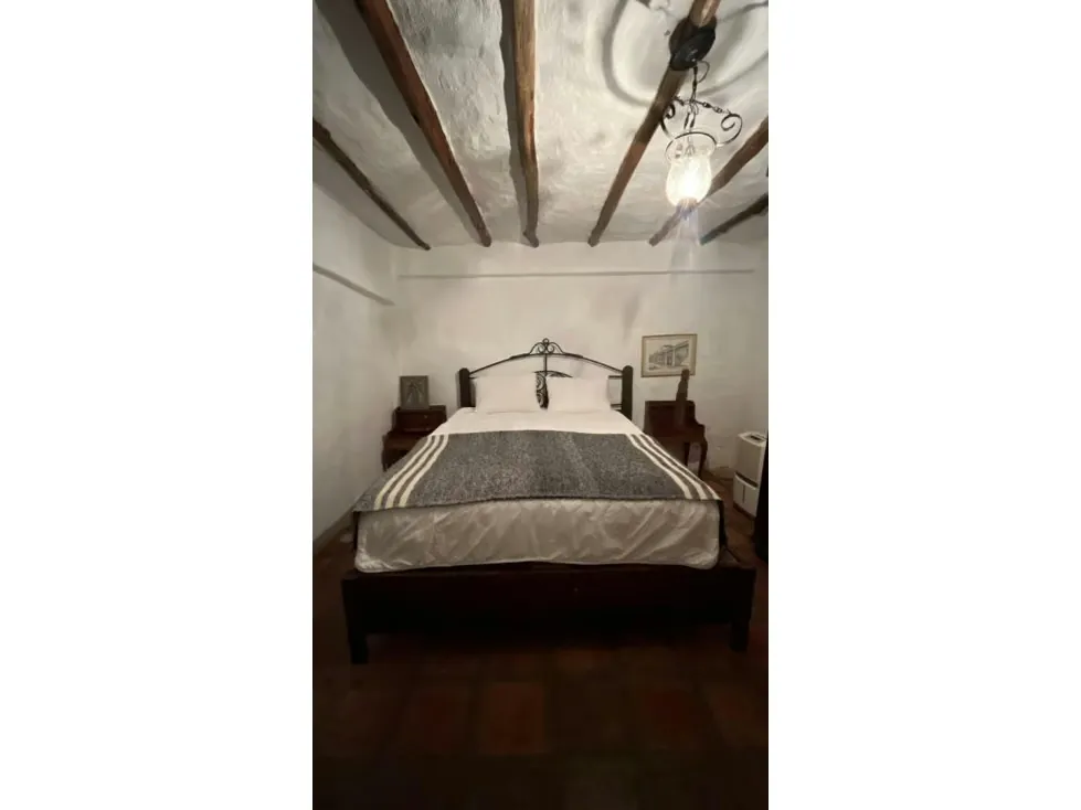 Se vende Casa 3.000m² 2h/1b Galipan - 7