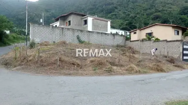 Lote #3 - #4 de terreno en venta Ubicado en el Conjunto residencial San Pablo sector el trapiche. A pocos minutos de Valera
