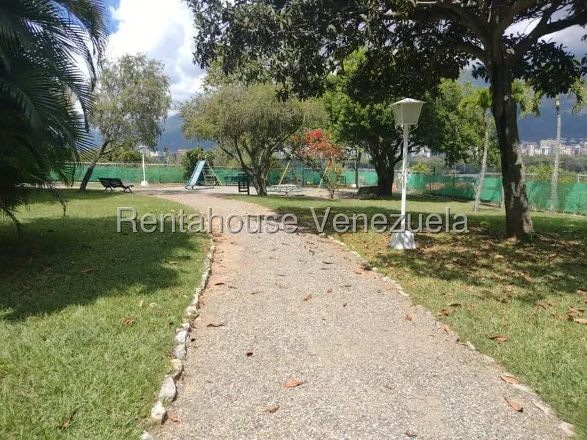 Apartamento (1 Nivel) en Venta en Lomas de Chuao, Distrito Metropolitano - 33