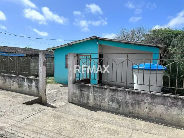 casa en venta en pueblo nuevo