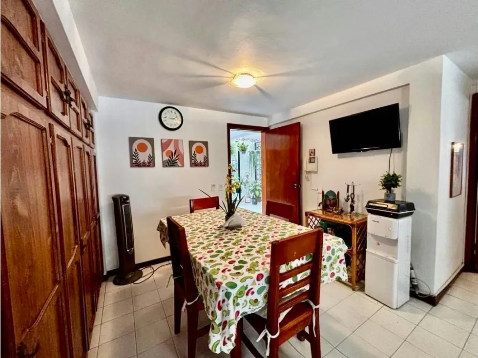 Se vende casa 590m2 7h/8b/4p Colinas de Tamanaco - 12