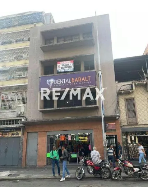 Venta de Edificio en La Av. Baralt