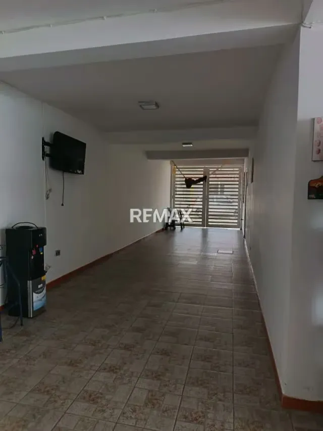 VENDO CASA EN SAN DIEGO RES LOS CARACAROS OPORTUNIDAD - 3