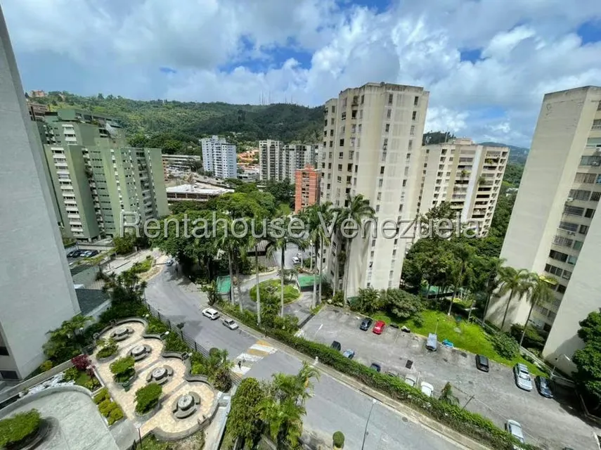 Apartamento (1 Nivel) en Alquiler en El Cigarral, Distrito Metropolitano
