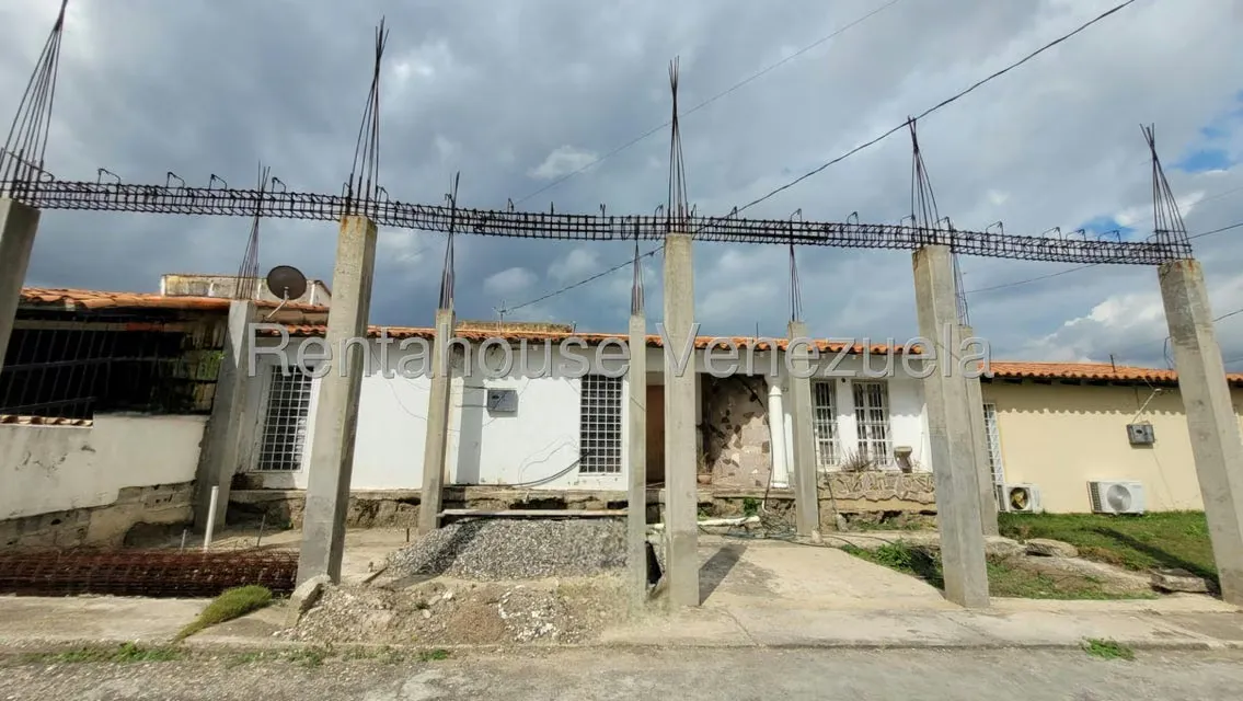 Casa (1 Nivel) en Venta en Los Rastrojos, Lara - 35