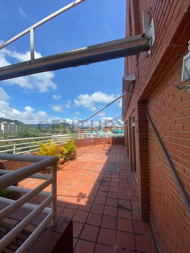 Venta Apto. con dos Terrazas Las Esmeraldas - 14