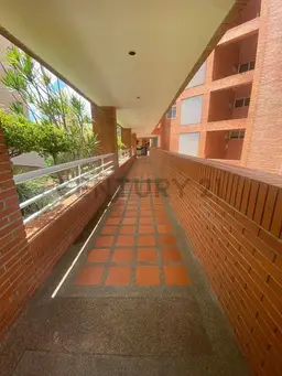 Vista 16