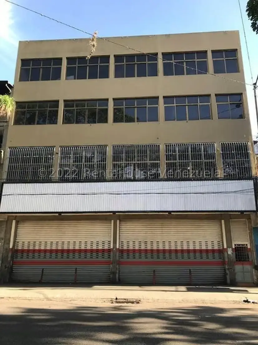 Comercial (Edificio) en Venta en El Barbecho, Miranda