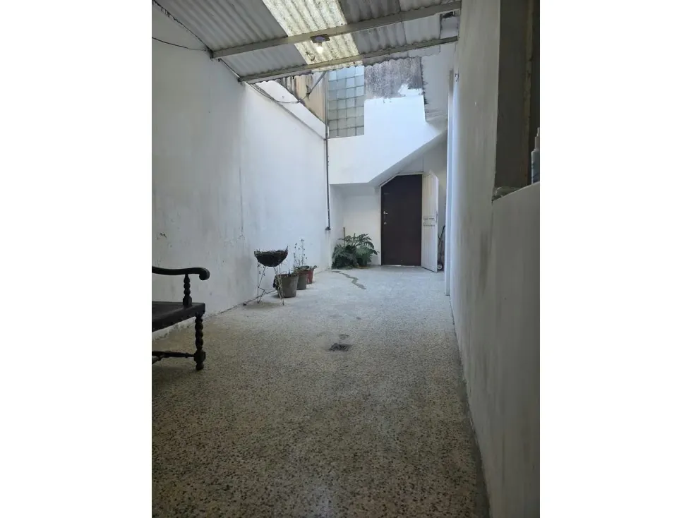 VENTA DE APARTAMENTO EN LA URB. QUEBRADA HONDA - 2