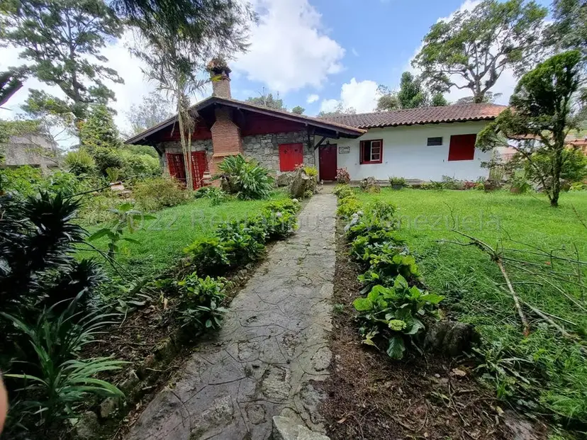Casa (Duplex) en Venta en El Junko Country Club, Vargas