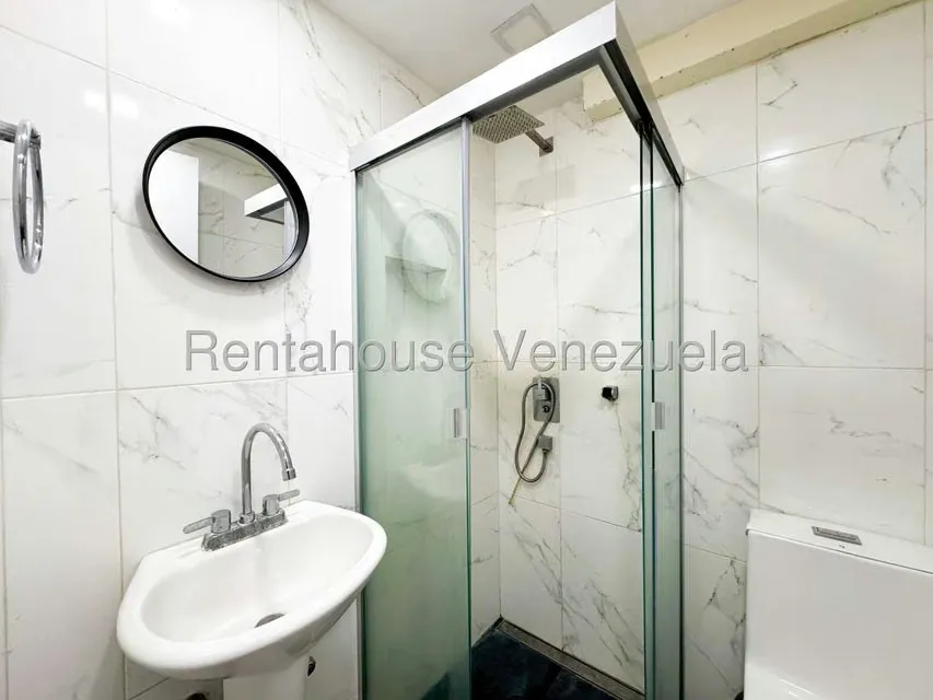 Casa (Duplex) en Venta en Alto Prado, Distrito Metropolitano - 18