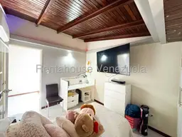 View 32