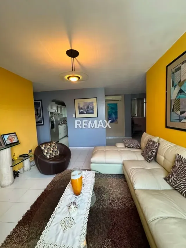 Apartamento Amplio Amoblado en Venta en La Granja, Residencias Las Antillas B - 3