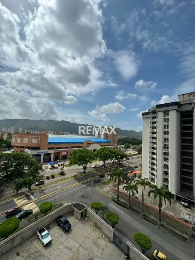 Apartamento Amplio Amoblado en Venta en La Granja, Residencias Las Antillas B - 6